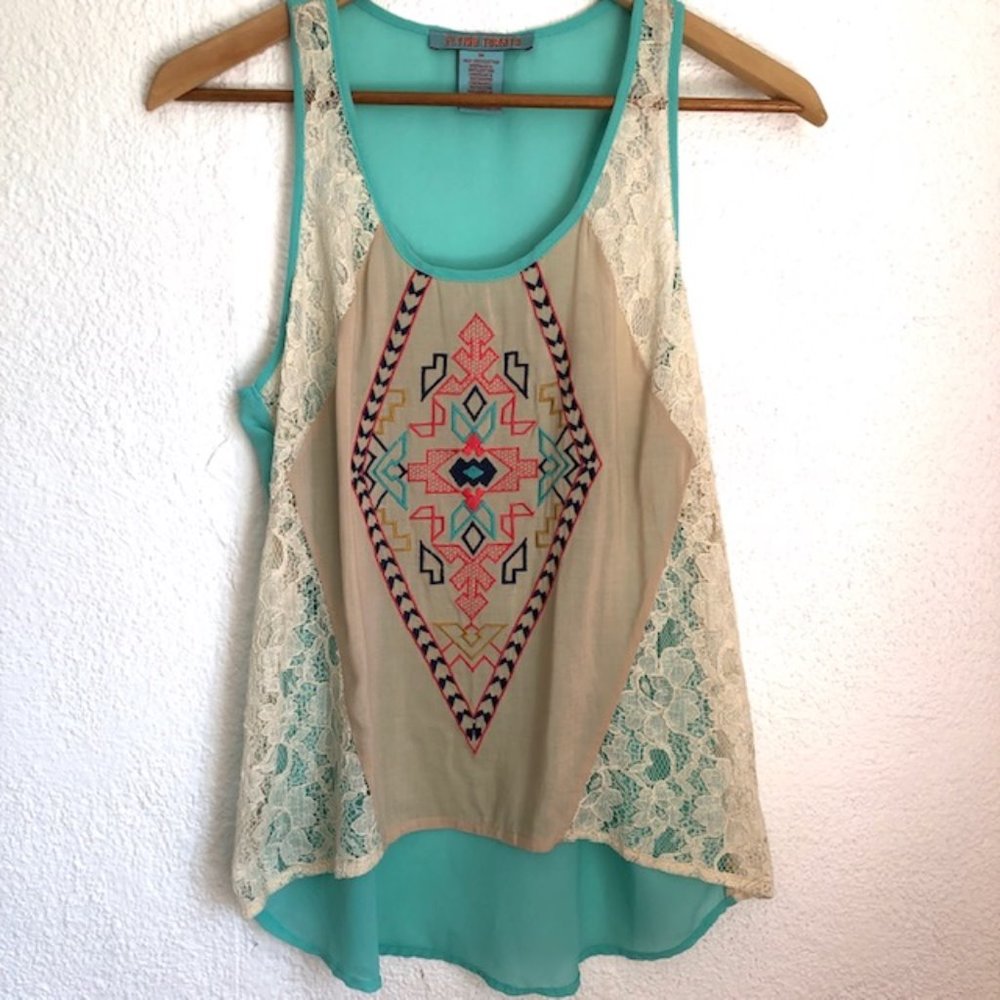 Flying Tomato Boho Hi-Lo Tank with Lace Detail